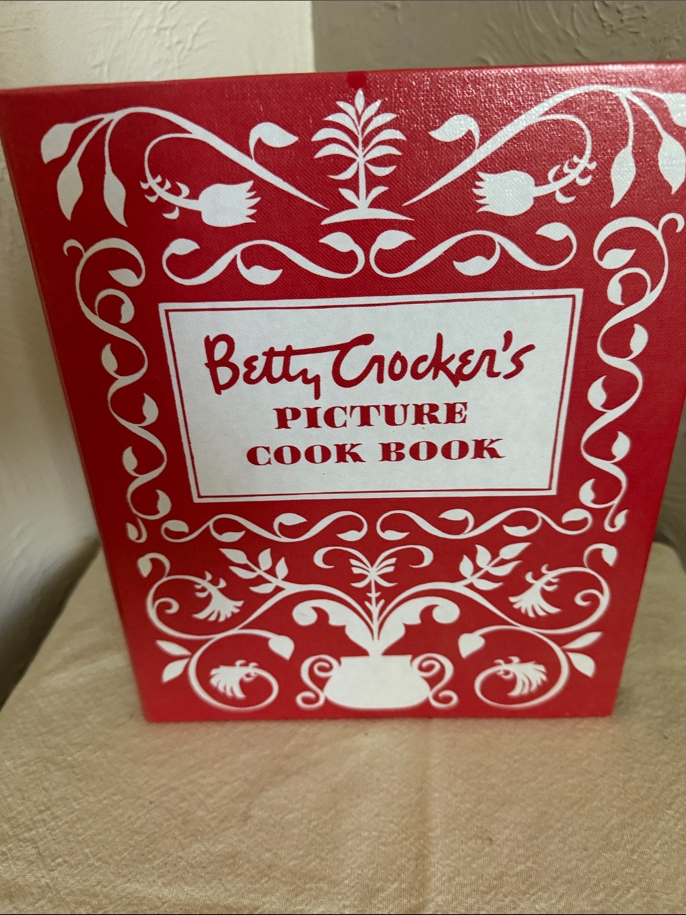 Betty Crocker Red & White Decorative Cookbook Cover